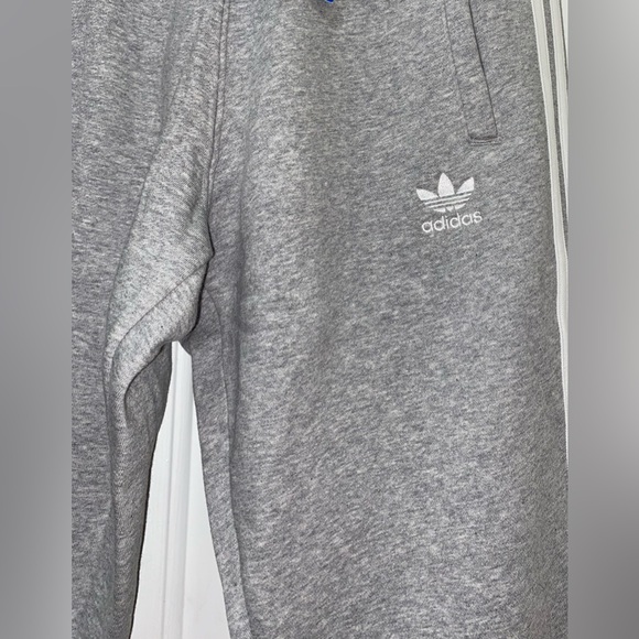Men Adidas Grey Stripe Sweatpants - Picture 5 of 9